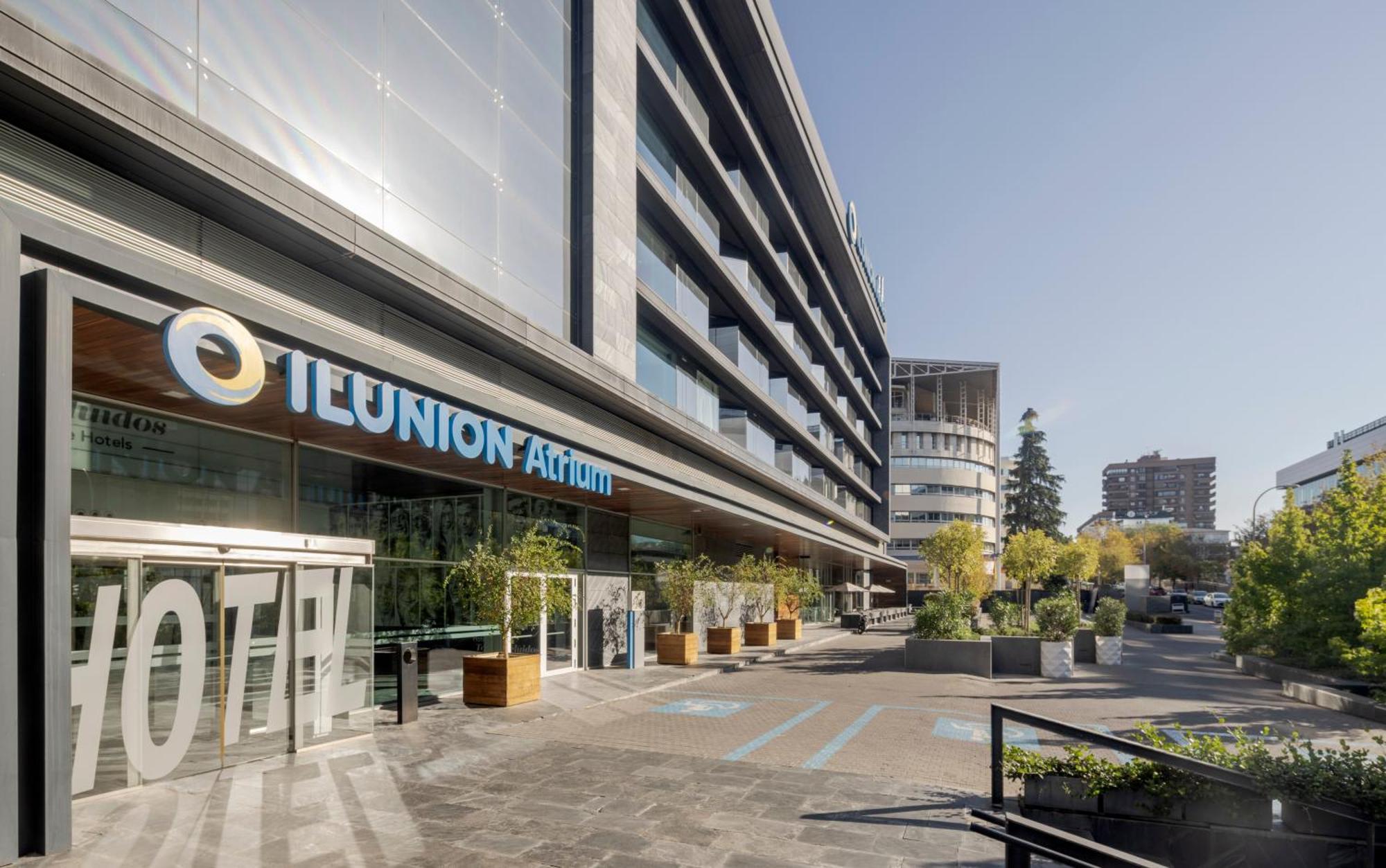 Hotel Ilunion Atrium Madryt
